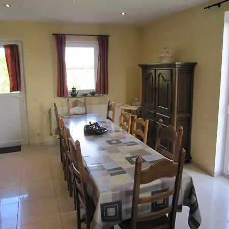 Contemporary In With Private Garden Holiday home